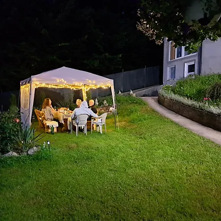 Mala Farma Nani Farmház *