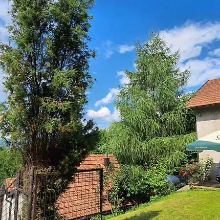 Mala Farma Nani Farm stay Visoko