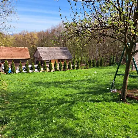 Mala Farma Nani Farmház Visoko